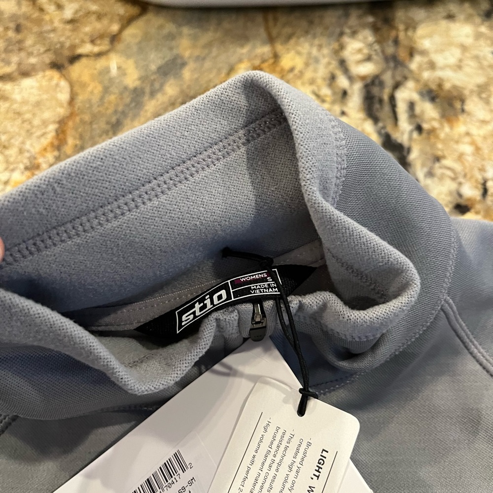 Stio half zip top
